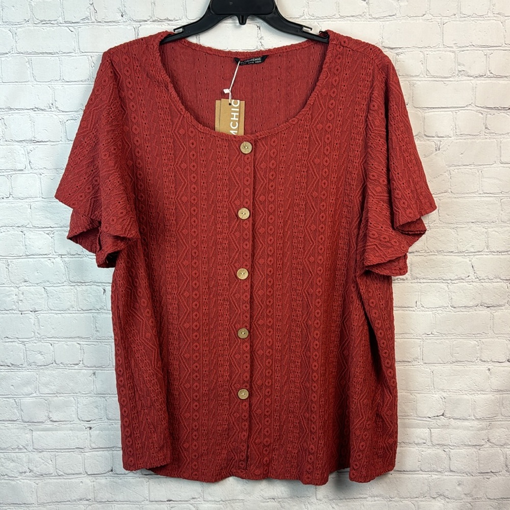 BloomChic Rust Colored Eyelet Flutter Sleeve Top Plus Sizes 2X 3X - Picture 2 of 6